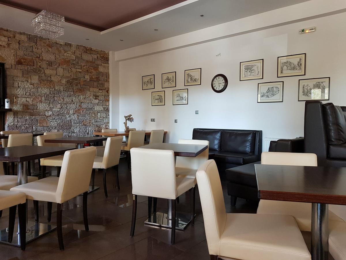 Aposperides Hotel Livadi  Buitenkant foto